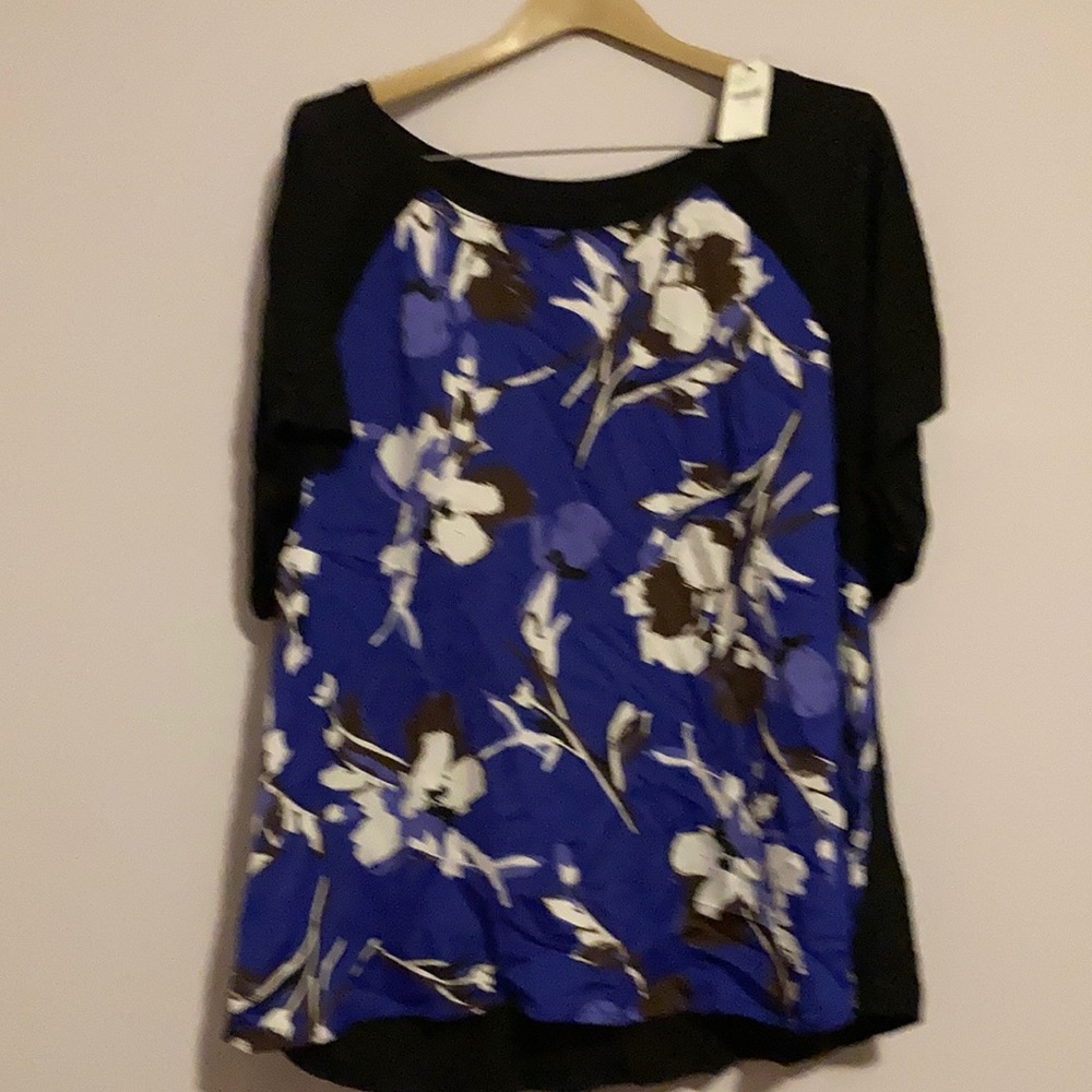 Linen/poly Patterned top Lane Bryant 22/24 NWT